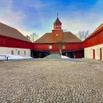 IMG 20260307 155639853 HDR  Ladegaard, financieel en cultureel centrum van de Reitan Groep (o.a, REMA 1000 en 7-Eleven)