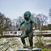 Z63 6093  "Sinnataggen", (de boze baby) van Gustav Vigeland