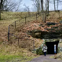 Z63 6135  Ingang van de tunnel