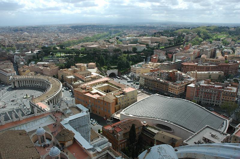 DSC_0161.JPG - uitzicht over het vaticaans museum